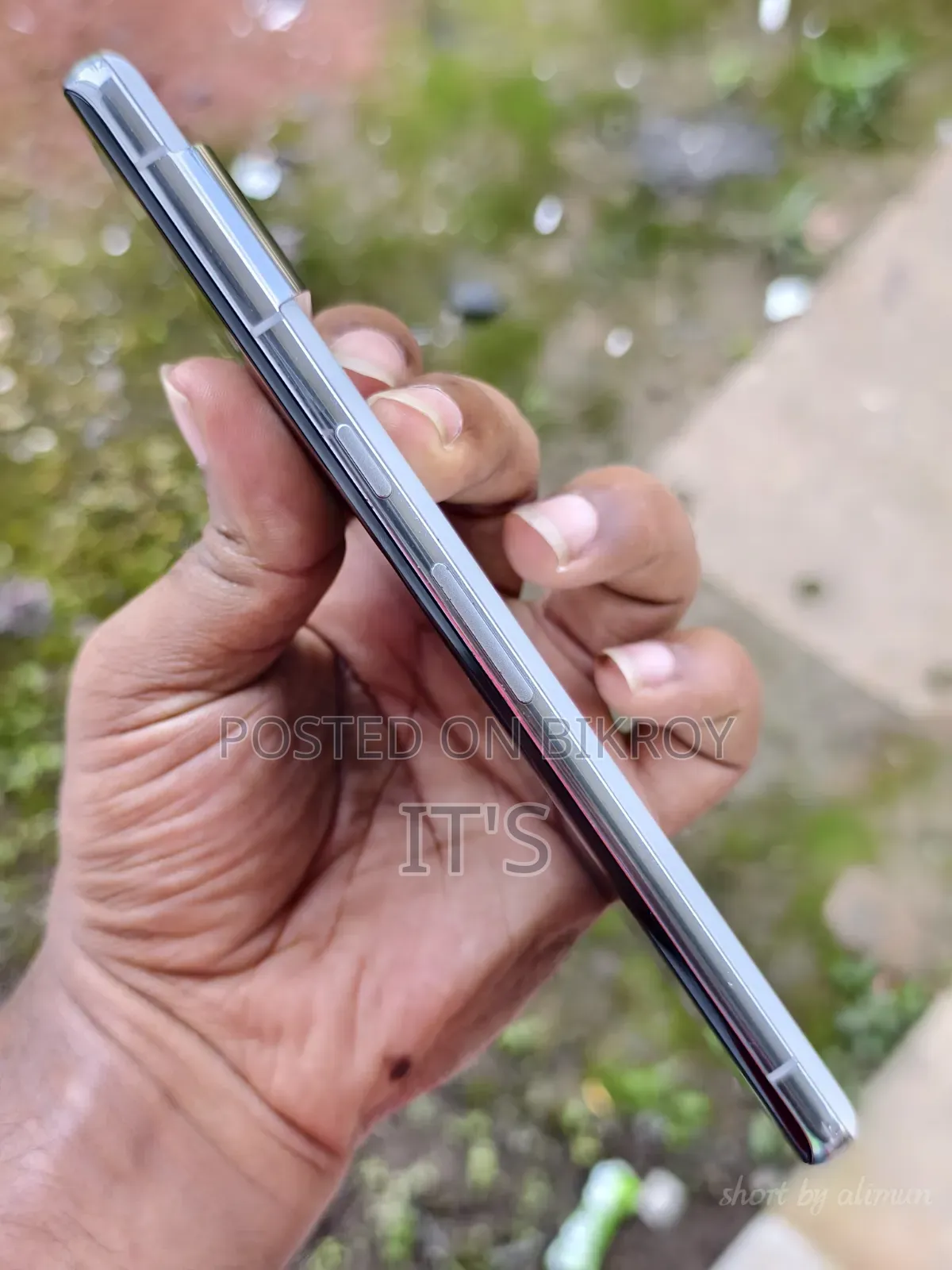 গুগল পিক্সেল ৭ প্রো ১২৮ জিবি হোয়াইট