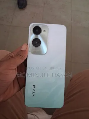 New Vivo Y18 128 GB Green