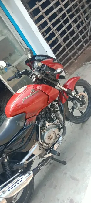 Bajaj Pulsar 150 2013 Red