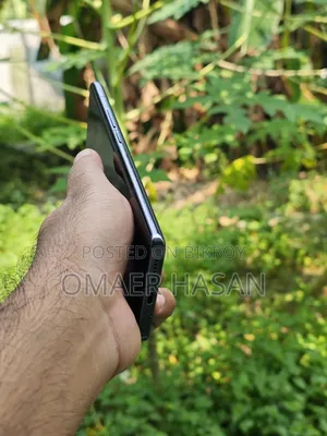 ভিভো এক্স১০০ ২৫৬ জিবি ব্ল্যাক