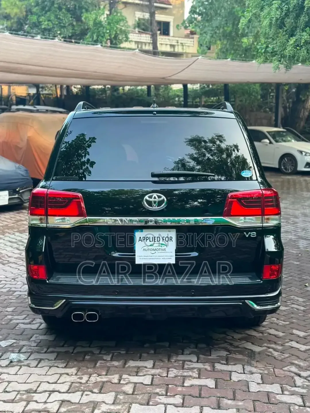 Toyota Land Cruiser 4.6 V8 AX G Selection 2016 Black