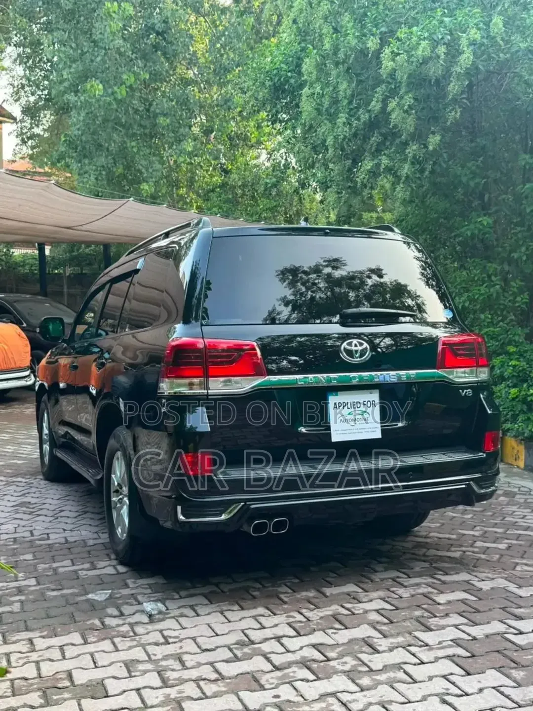 Toyota Land Cruiser 4.6 V8 AX G Selection 2016 Black