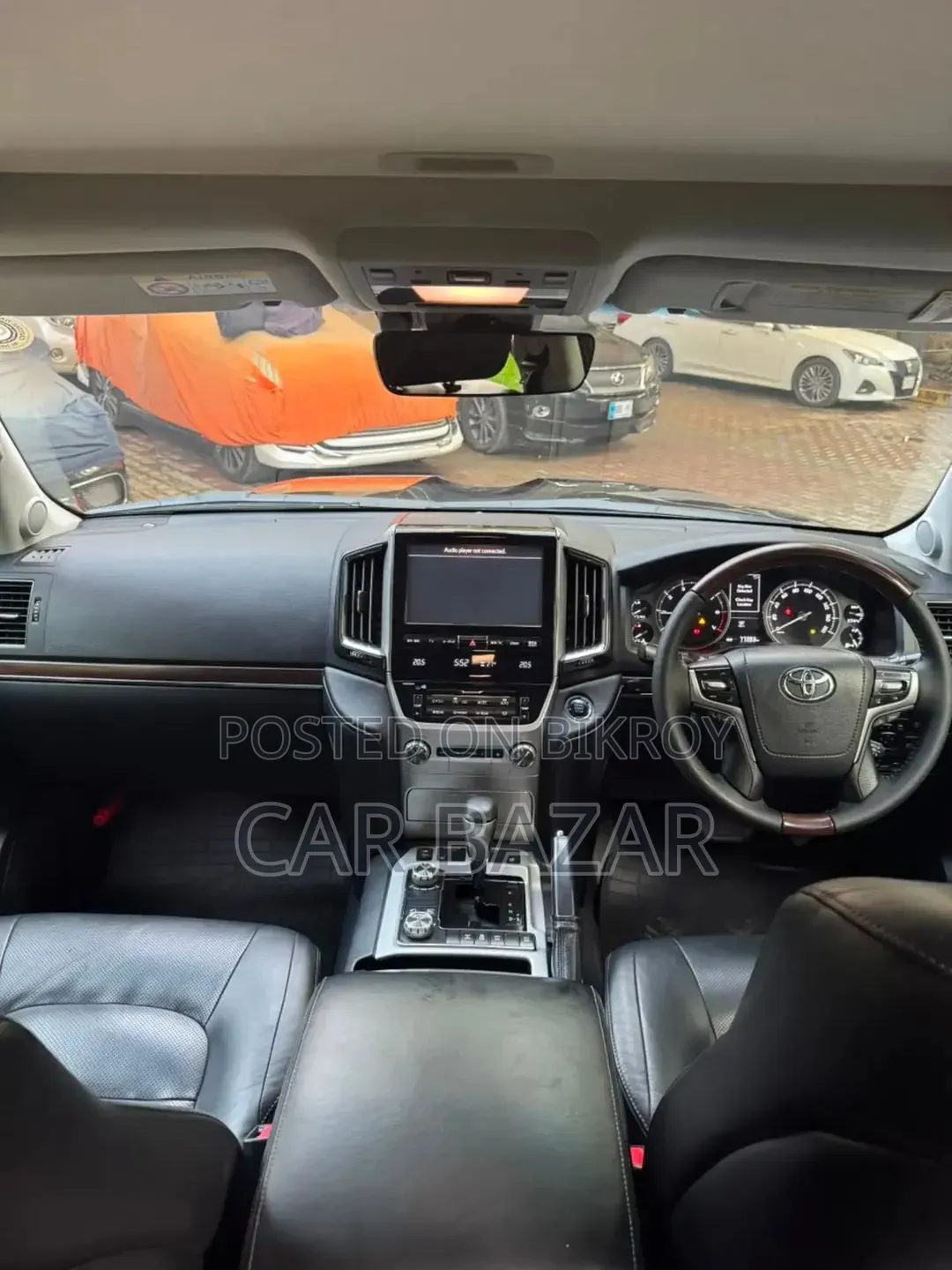 Toyota Land Cruiser 4.6 V8 AX G Selection 2016 Black