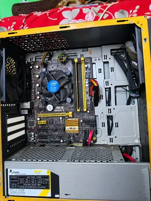 ডেসকটপ কম্পিউটার Asus ৮জিবি Intel Core i3 HDD ৫঻জিবি
