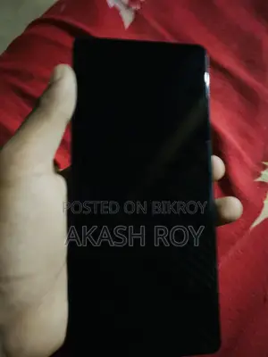 টেকনো স্পার্ক ২০ প্রো প্লাস ২৫৬ জিবি ব্ল্যাক