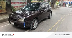 টয়োটা স্টারলেট ১৯৯৭ মেরুন