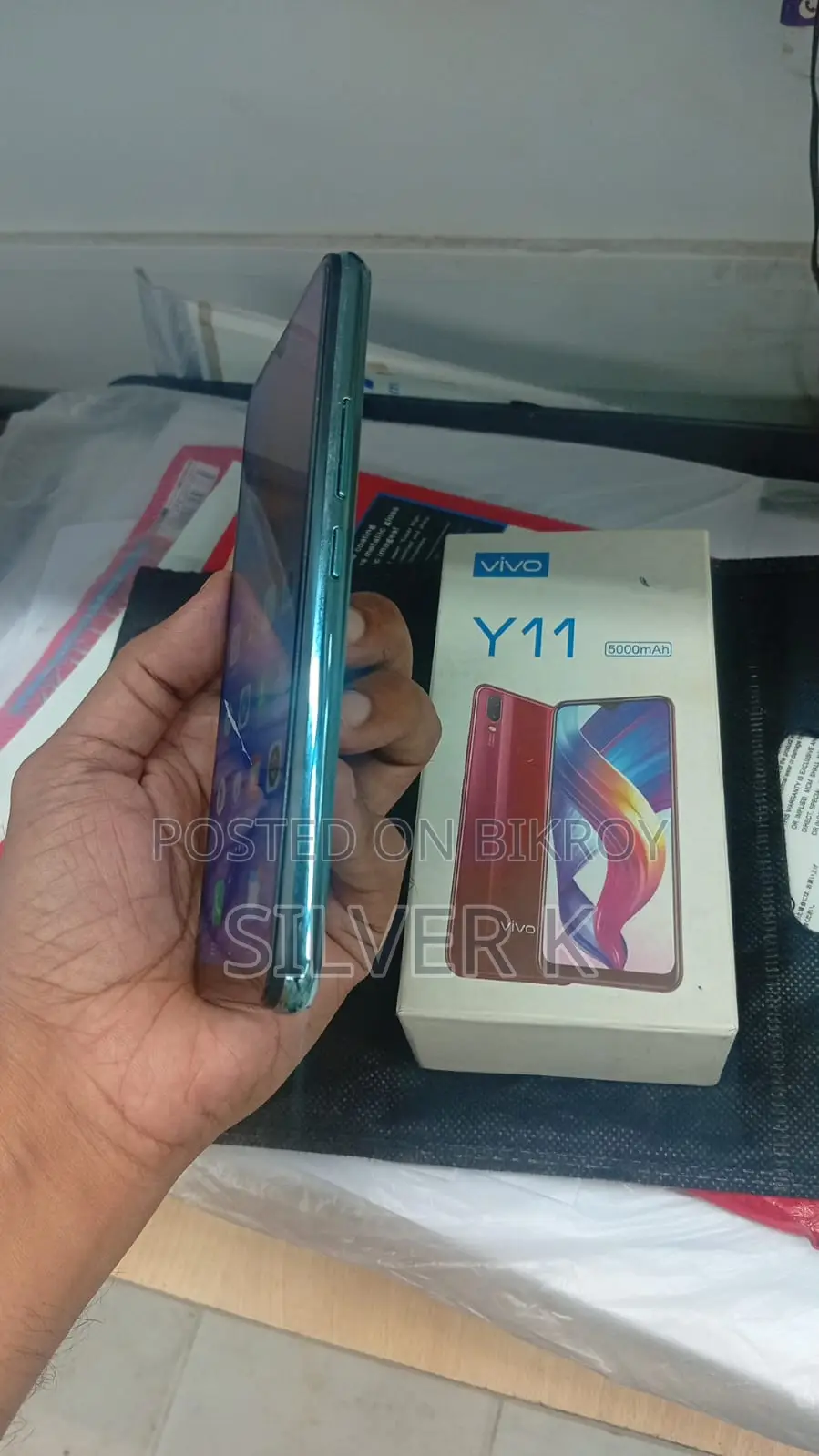 Vivo Y11 ৩২ জিবি সবুজ