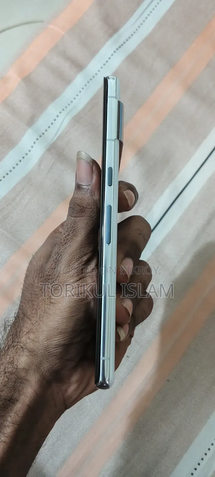 গুগল পিক্সেল ৭ প্রো ১২৮ জিবি হোয়াইট
