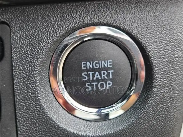 Toyota HiAce 2022