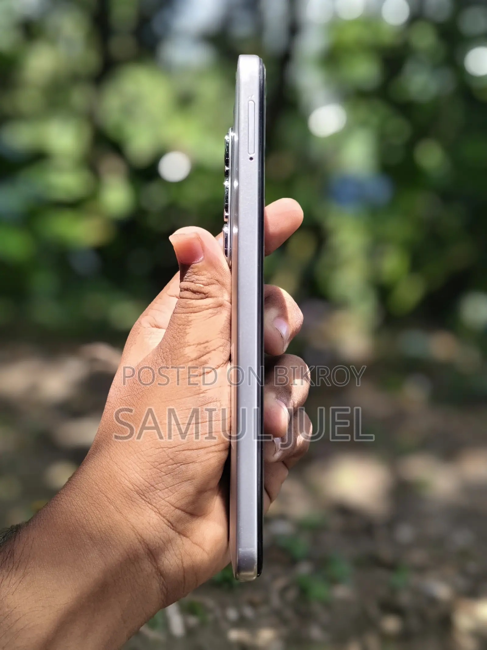 New Infinix Hot 60i 128 GB Silver
