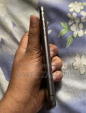 অ্যাপল আইফোন ১১ ৬৪ জিবি ব্ল্যাক