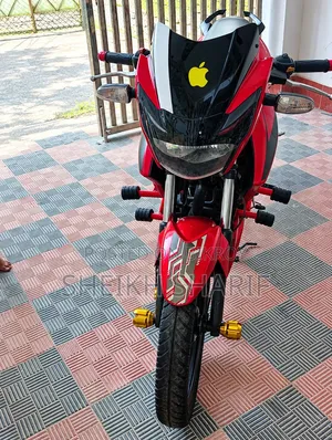 TVS Apache RTR 160 2V 2017 Red