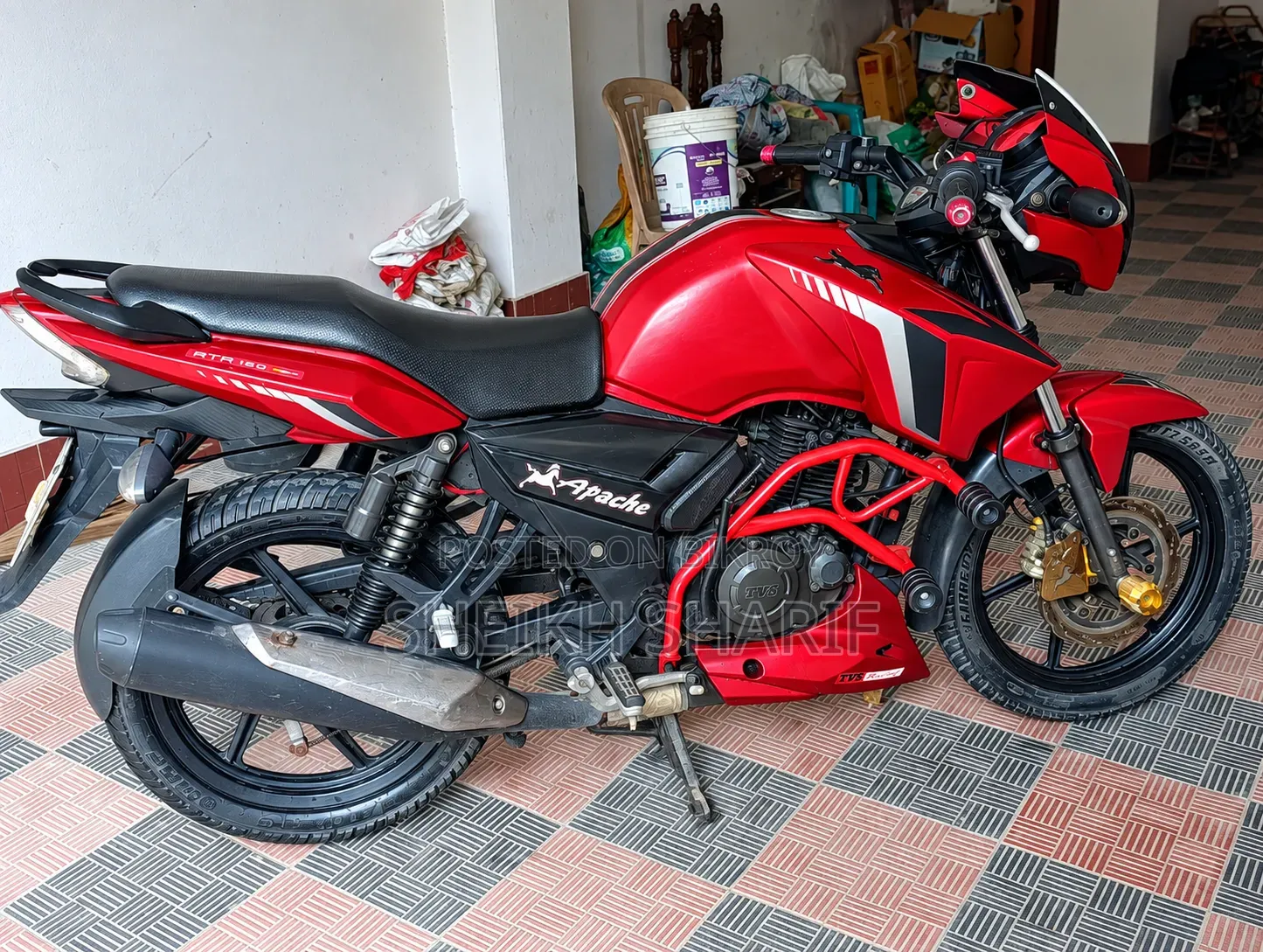 TVS Apache RTR 160 2V 2017 Red