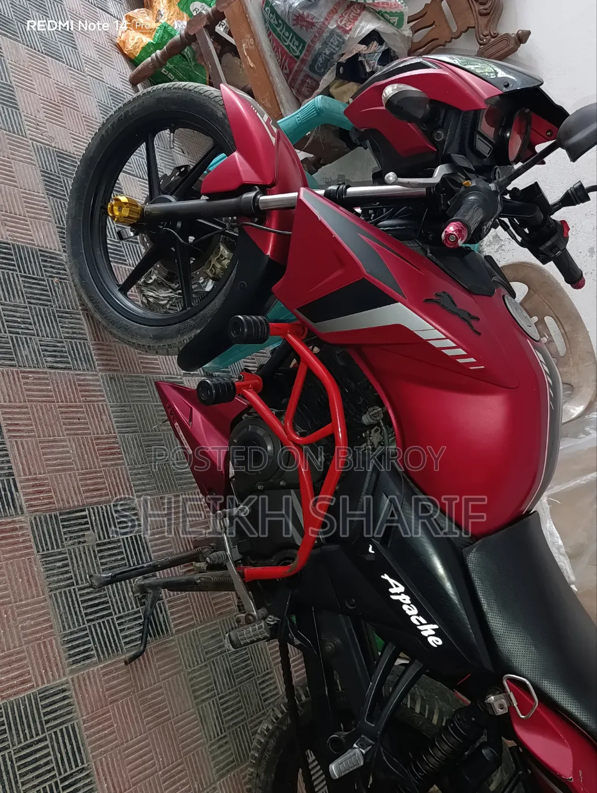 TVS Apache RTR 160 2V 2017 Red