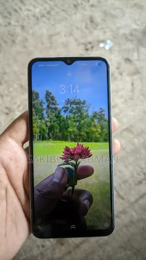 Vivo Y21 64 GB Silver