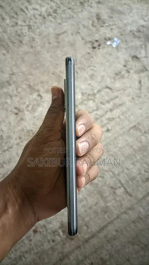 Vivo Y21 64 GB Silver