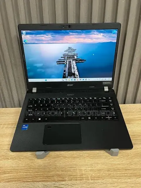 Laptop Acer TravelMate P2 14 8GB Intel Core i5 SSD 256GB