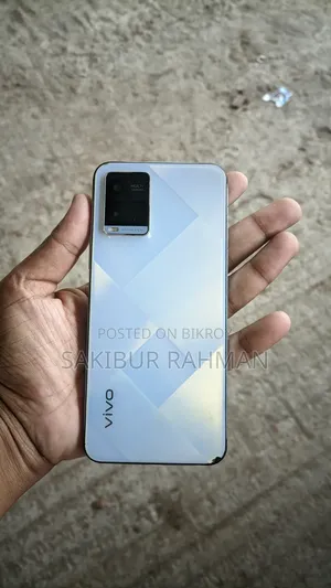 Vivo Y21 64 GB Silver