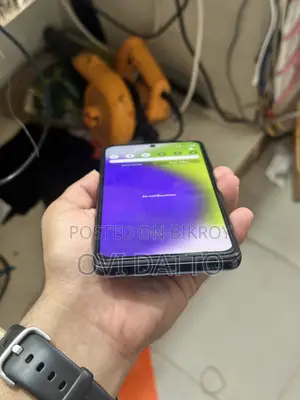 স্যামসাং গ্যালাক্সি এ৫২ ১২৮ জিবি ব্ল্যাক