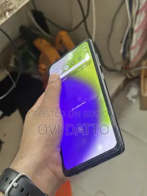 স্যামসাং গ্যালাক্সি এ৫২ ১২৮ জিবি ব্ল্যাক