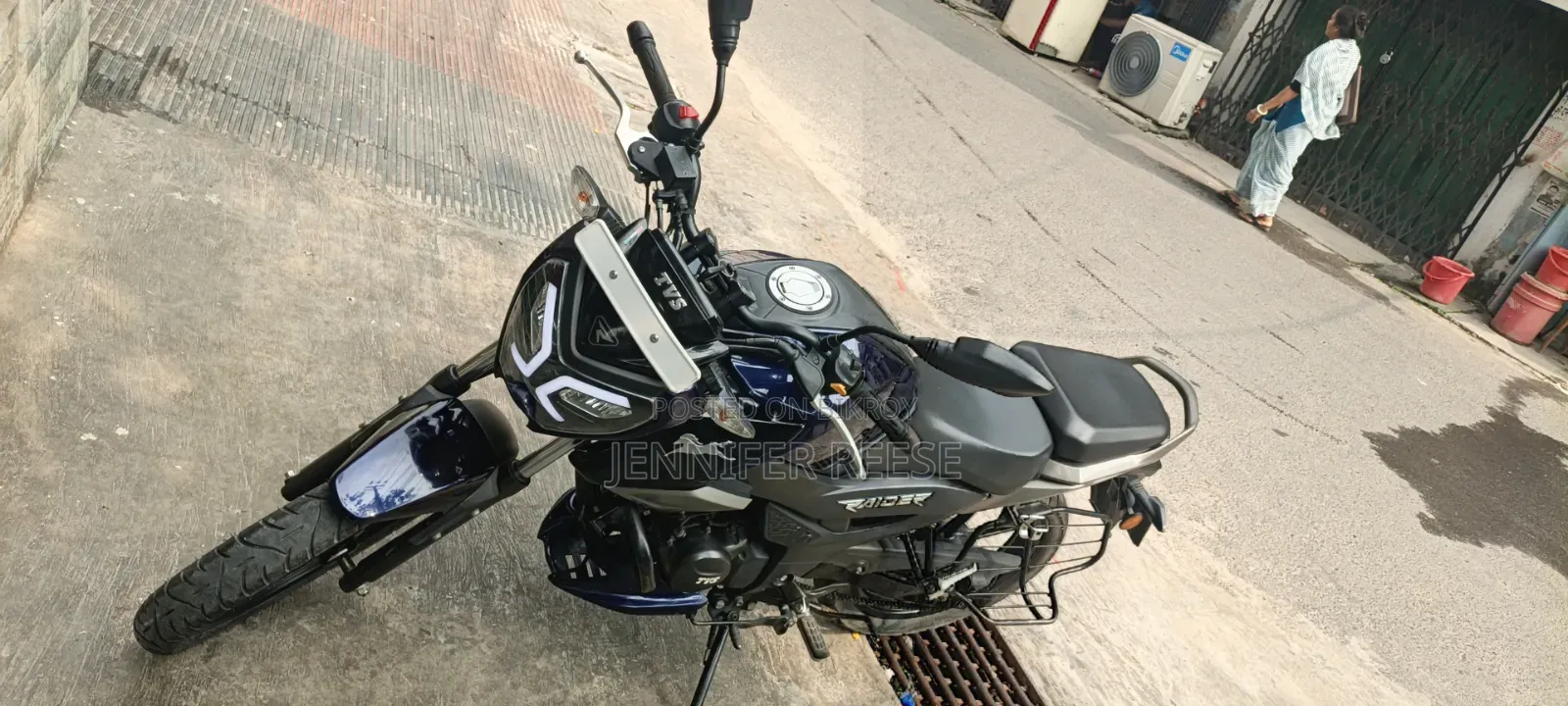 TVS Raider 125 2022 Blue