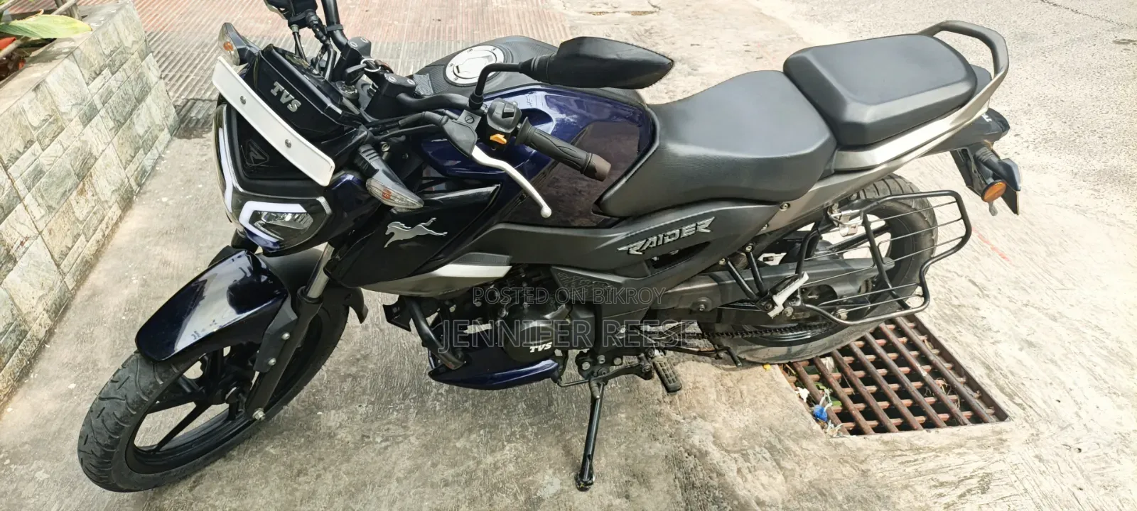 TVS Raider 125 2022 Blue