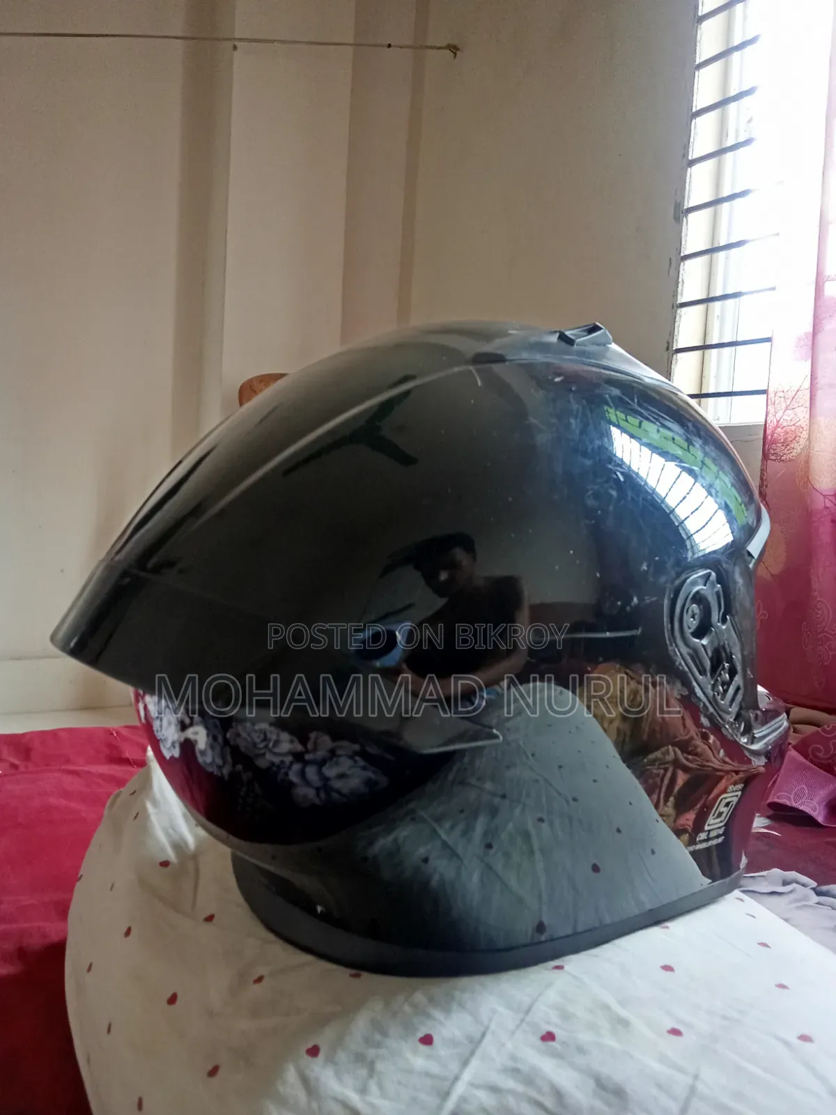 Vega Glossy Black Helmet