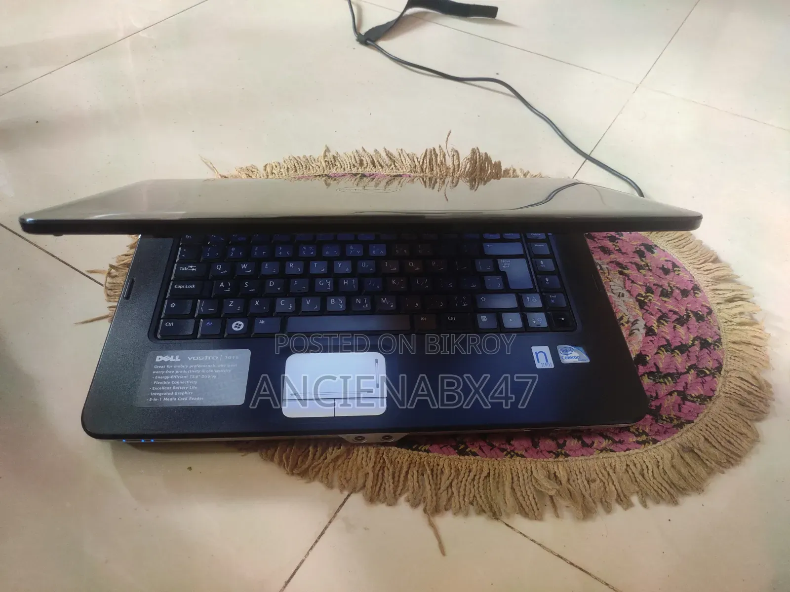Laptop Dell Vostro 1015 6GB Intel Core i3 SSD 512GB