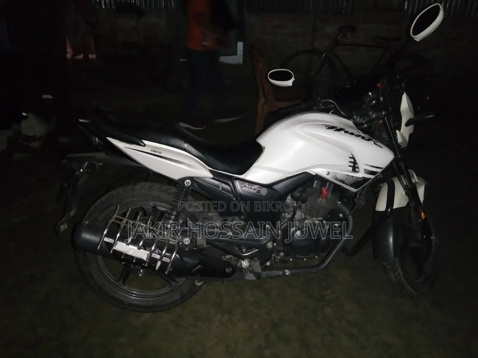 হিরো হাংক ২০২১ সাদা