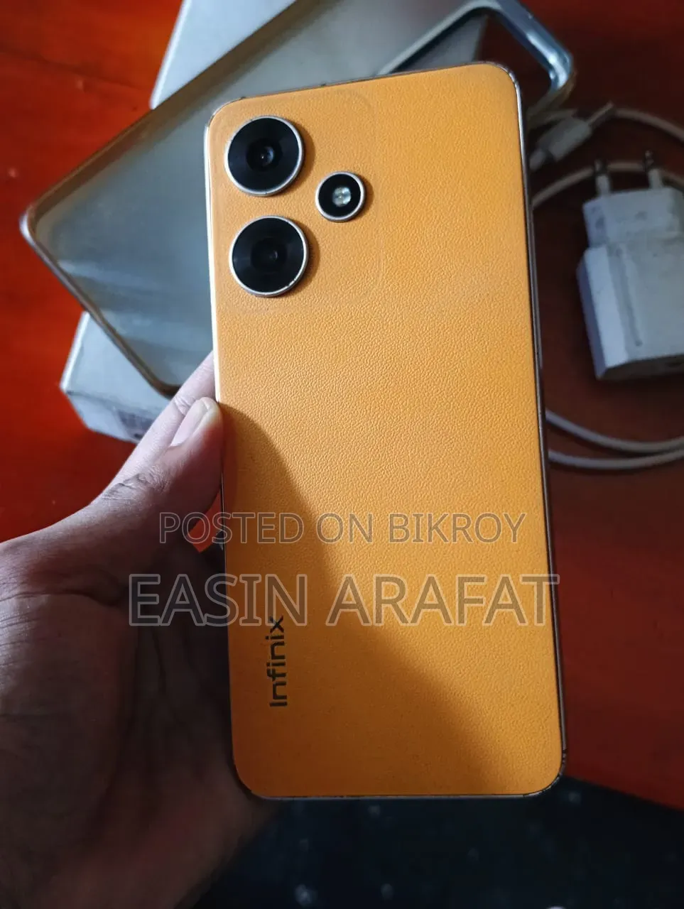 ইনফিনিক্স হট ৩০আই ১২৮ জিবি গোল্ড
