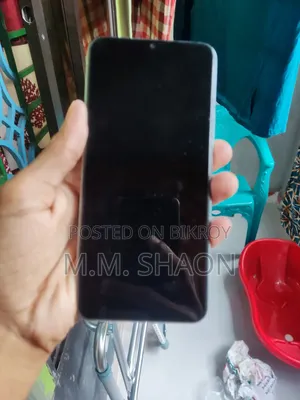 Vivo Y21 64 GB