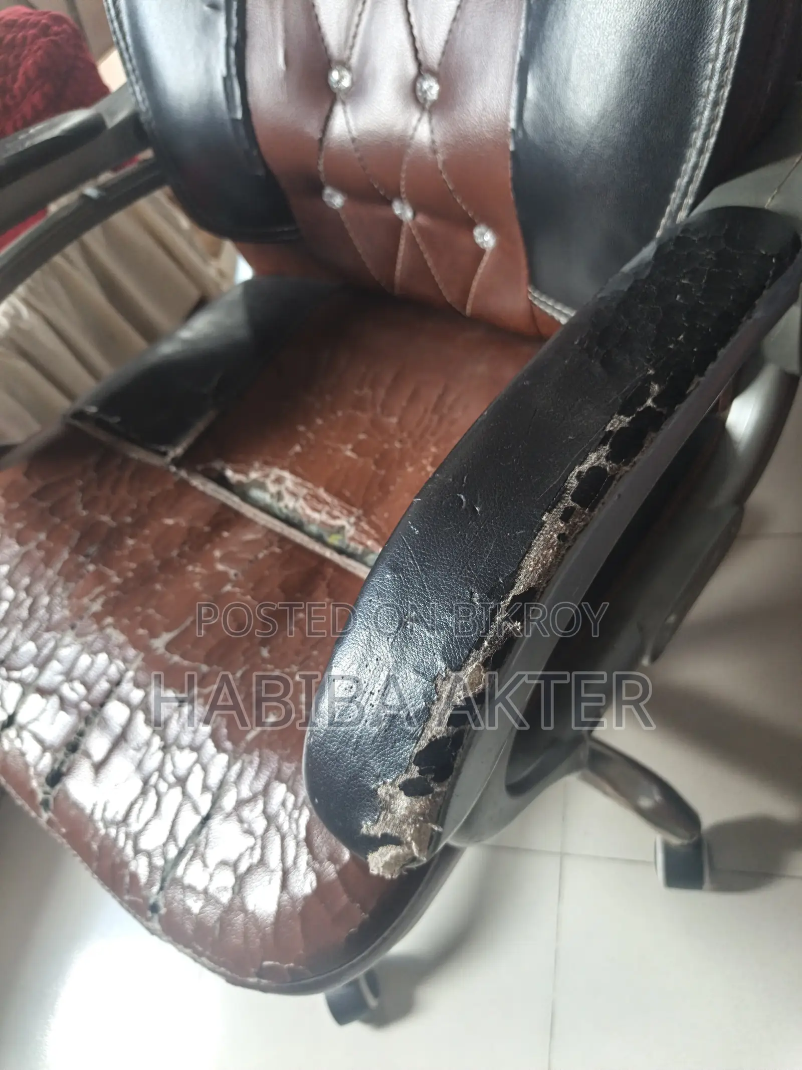 একটি অফিস হুইল চেয়ার সেল হবে