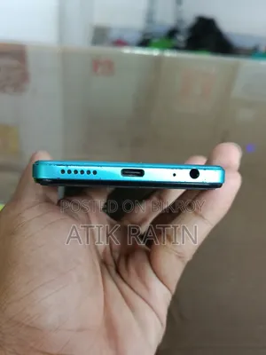 টেকনো স্পার্ক গো ৬৪ জিবি নীল