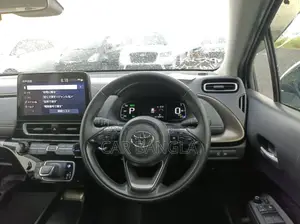 Toyota Aqua 2021 Pearl