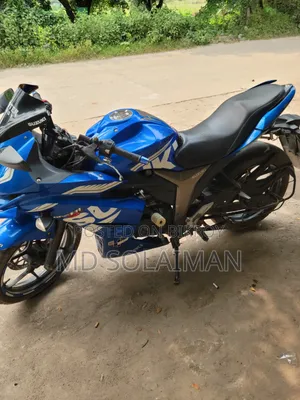 সুজুকি জিক্সার ২০১৯ ব্লু