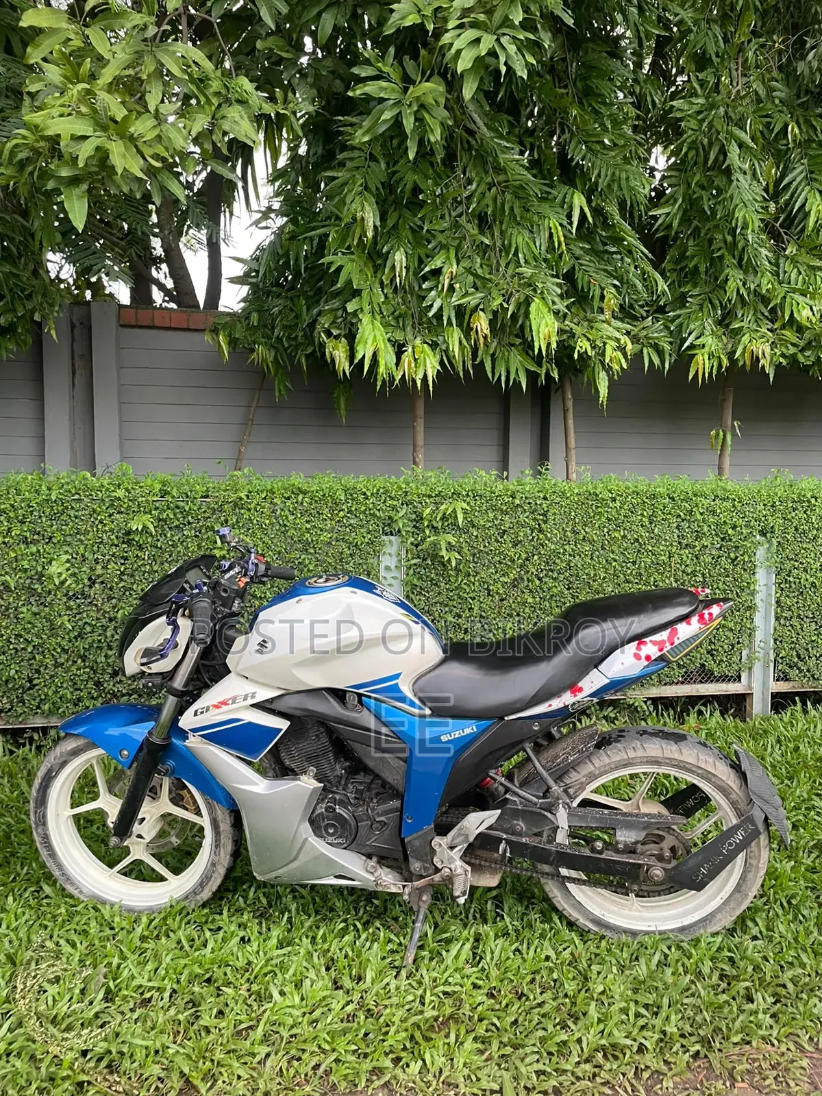 Suzuki 2016 White