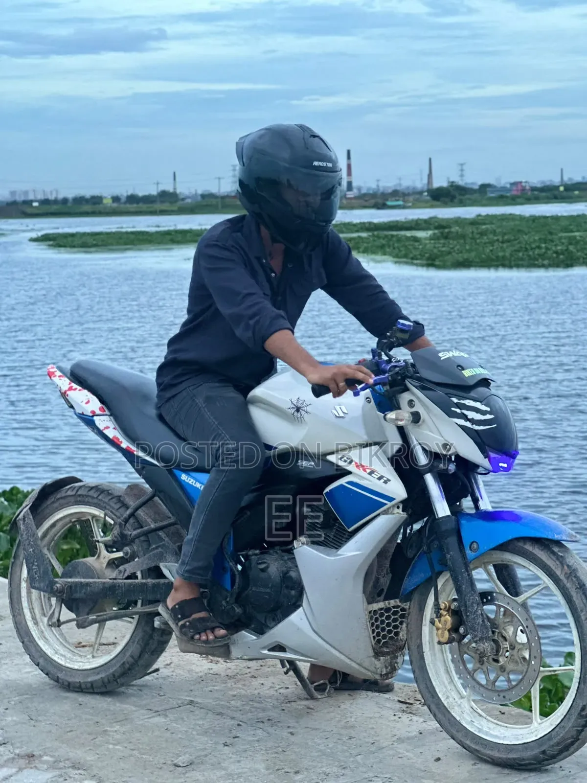 Suzuki 2016 White