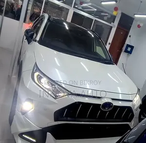 Toyota RAV4 2020 Pearl