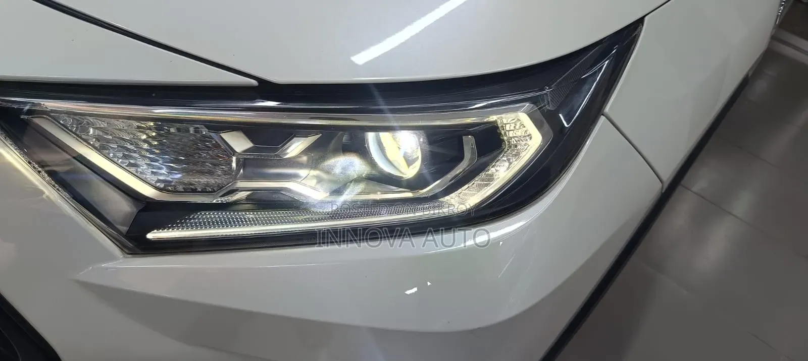 Toyota RAV4 2020 Pearl