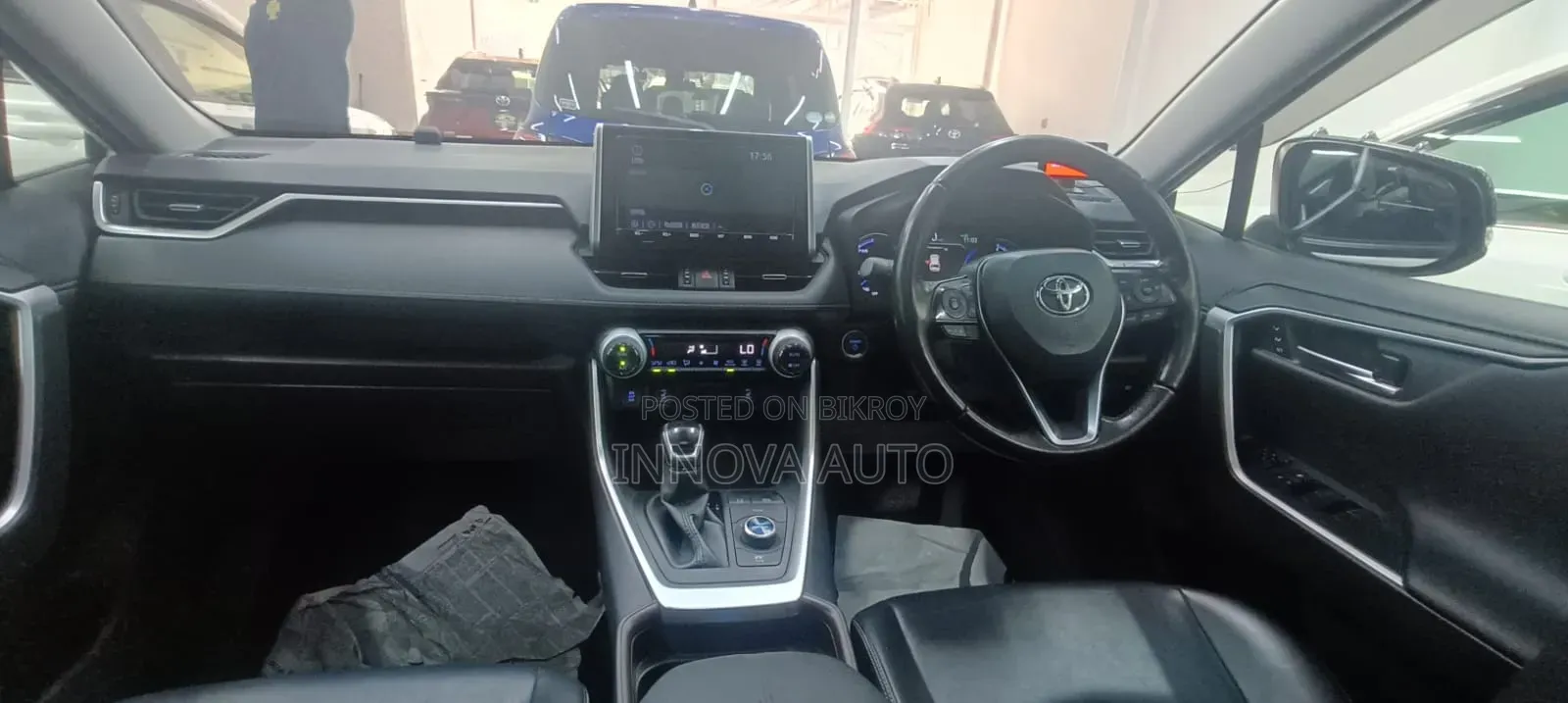 Toyota RAV4 2020 Pearl