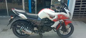 Yamaha Fazer V1 2015 White