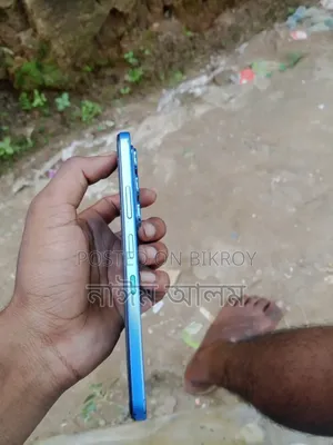 ইনফিনিক্স হট ৬০আই ১২৮ জিবি ব্লু