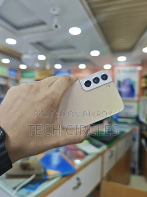 স্যামসাং গ্যালাক্সি এস২২ ৫জি ১২৮ জিবি পিংক