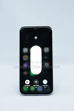 অ্যাপল আইফোন ১২ ১২৮ জিবি হোয়াইট