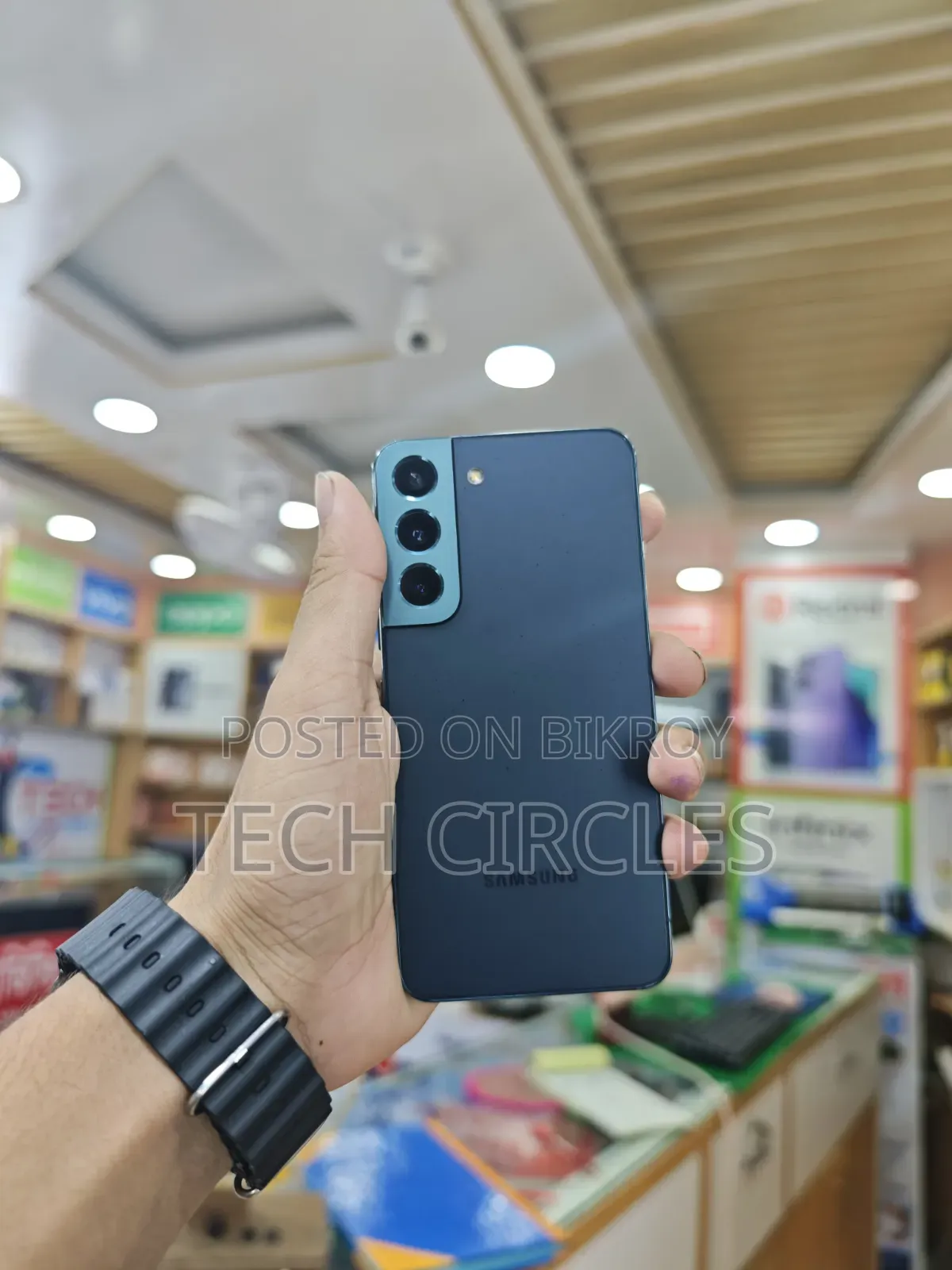 স্যামসাং গ্যালাক্সি এস২২ ৫জি ১২৮ জিবি নীল