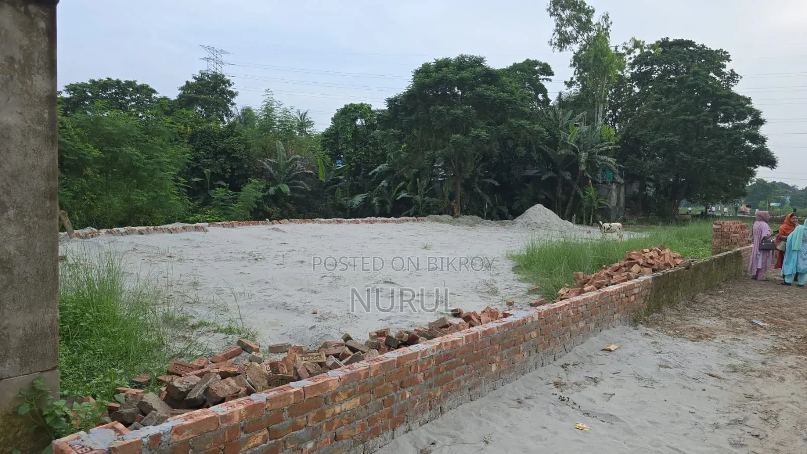 বছিলা হাজী মধু সিটি ১৭ নম্বর রোডে দুইটি প্লটের পর ১০ কাঠা জমি সেল হবে