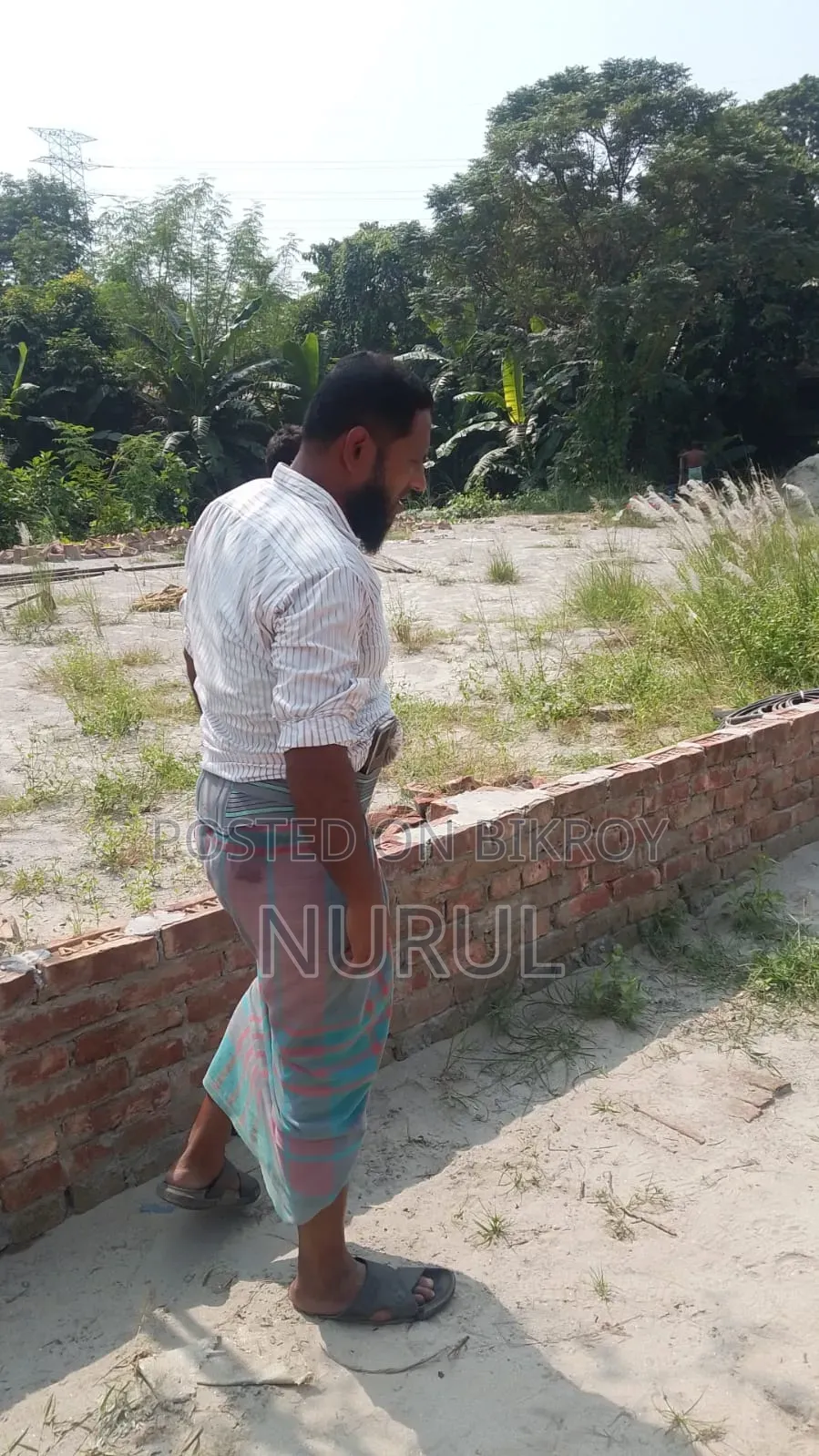 বছিলা হাজী মধু সিটি ১৭ নম্বর রোডে দুইটি প্লটের পর ১০ কাঠা জমি সেল হবে