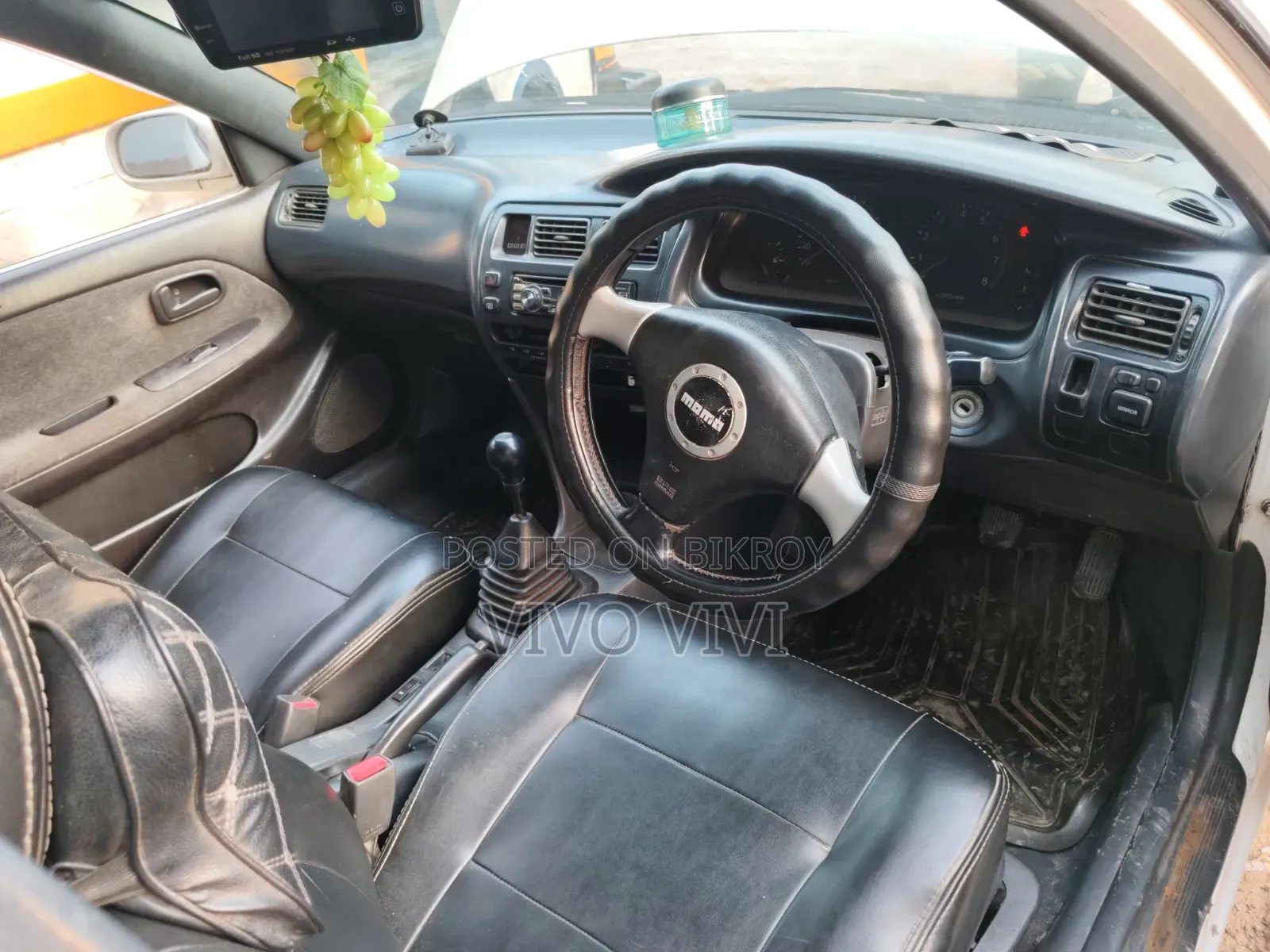 Toyota Corolla 1993 White
