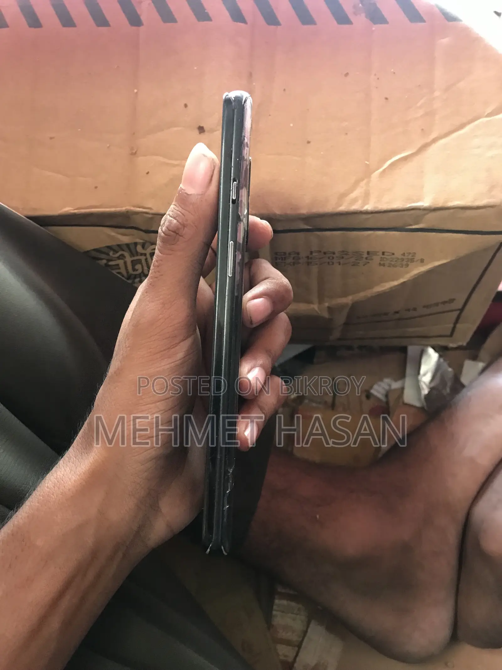 ওয়ানপ্লাস ৮ ১২৮ জিবি কালো