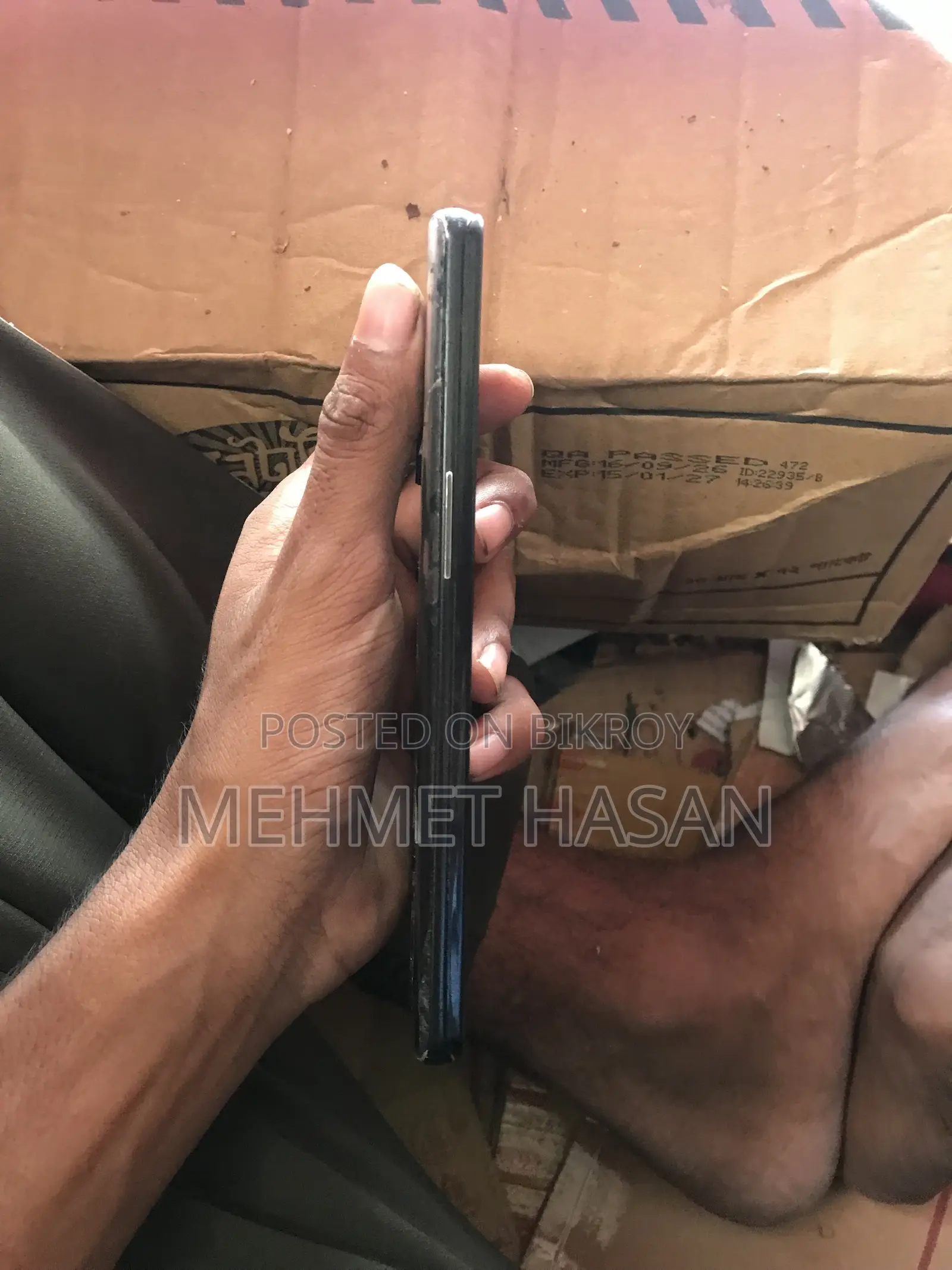 ওয়ানপ্লাস ৮ ১২৮ জিবি কালো